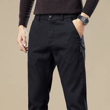 Calça Chino Masculina em Sarja
